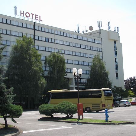 Hotel Novi זאגרב מראה חיצוני תמונה